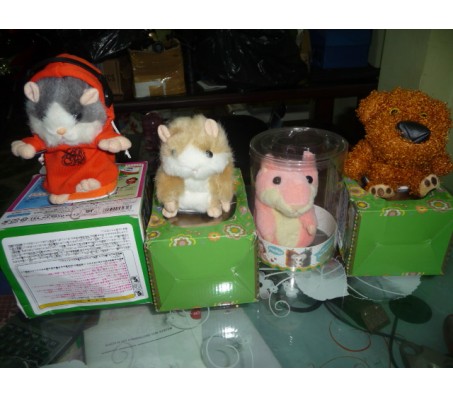 thú bông nhái theo tiếng ngườ